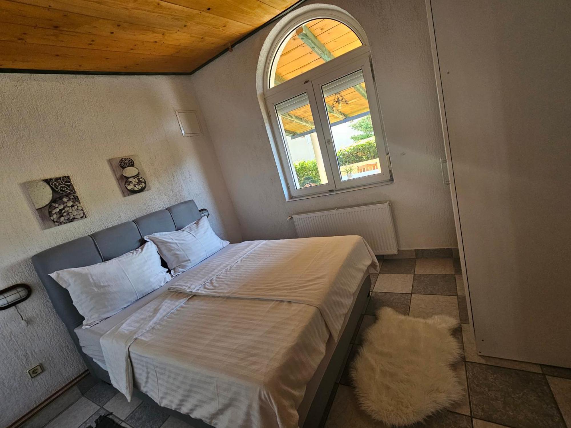 Apartmani Sanja Klenovica Buitenkant foto